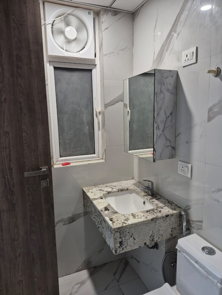 Bathroom, m3m-soulitude 3.5 Bedroom 1494 Sq.Ft. Apartment In Sector 89 Gurgaon 9309035