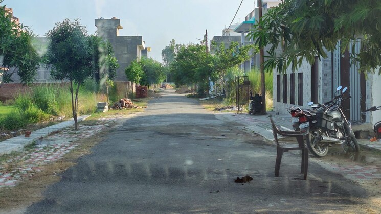 Garden, wing-lucknow-greens-plots  1700 Sq.Ft. Plot In Sultanpur Road Lucknow 9309059