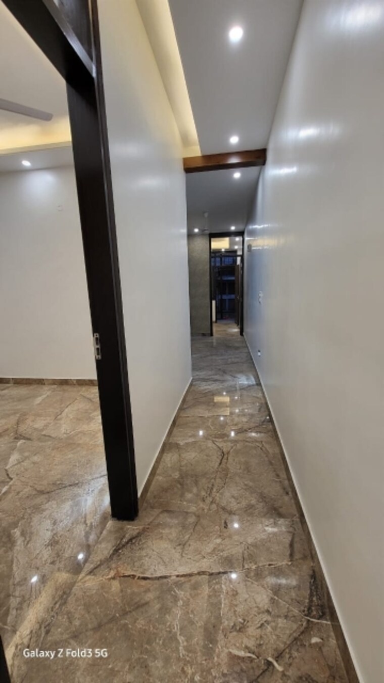 undefined, kalkaji 2 Bedroom 900 Sq.Ft. Builder Floor In Kalkaji Delhi 9309073