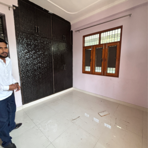 Bedroom in 2 BHK Villa at Chinhat – for Rent