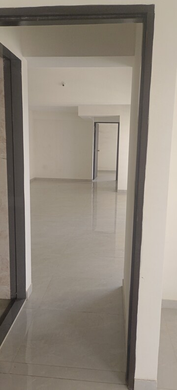 Room in 1 BHK Apartment at Ritu Gardenia, Naigaon East – for Sale