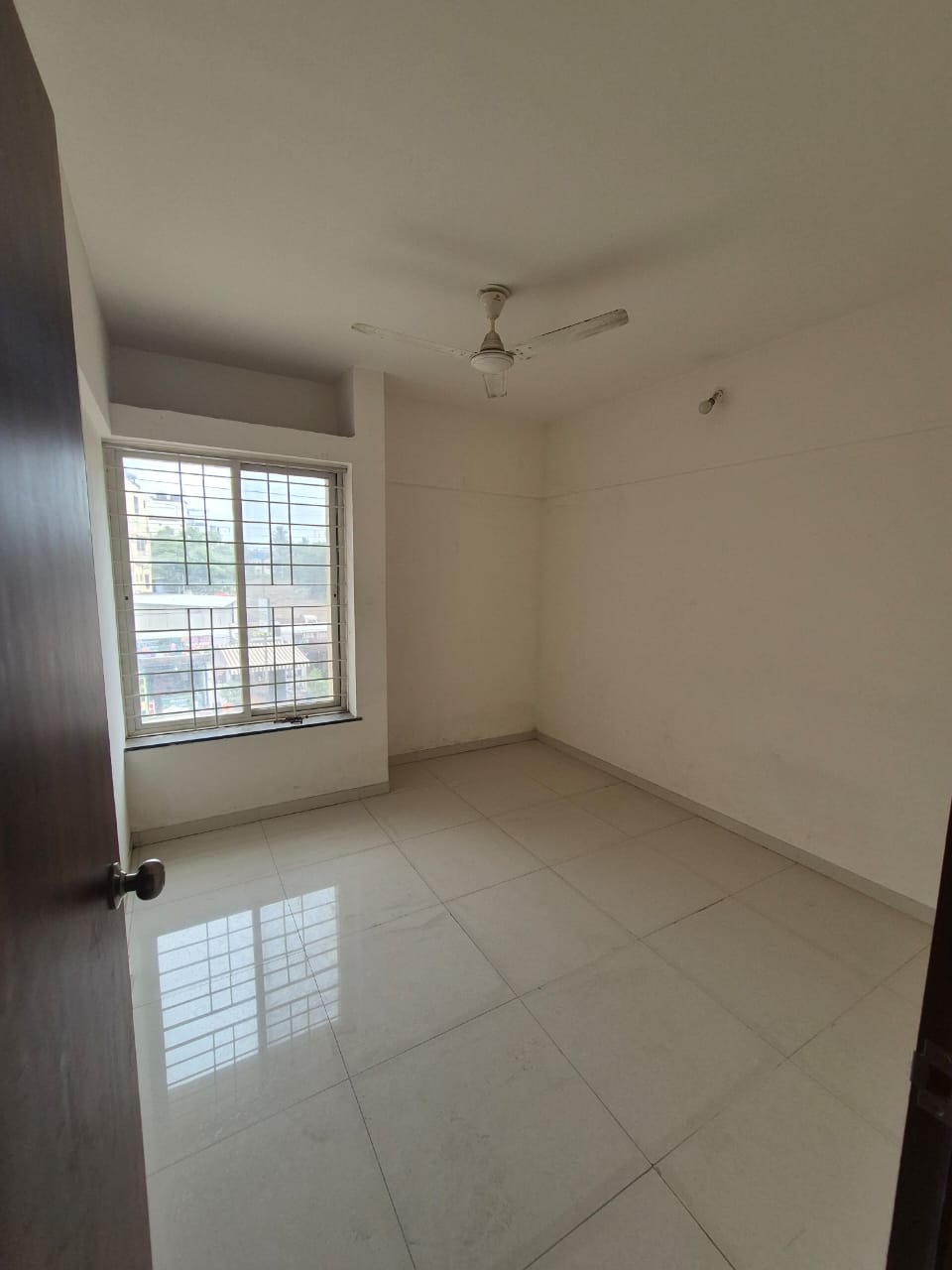 1 BHK 650 Sq.Ft. Apartment in Heena Vijaya Residency