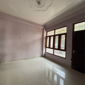Room in 2 BHK Villa at Chinhat – for Rent