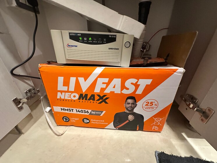 Exterior View, unitech-uniworld-gardens 1 RK 250 Sq.Ft. Apartment In Sector 47 Gurgaon 9309122