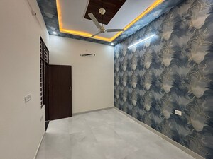 Room in 4 BHK Villa at Kalwar Road – for Sale
