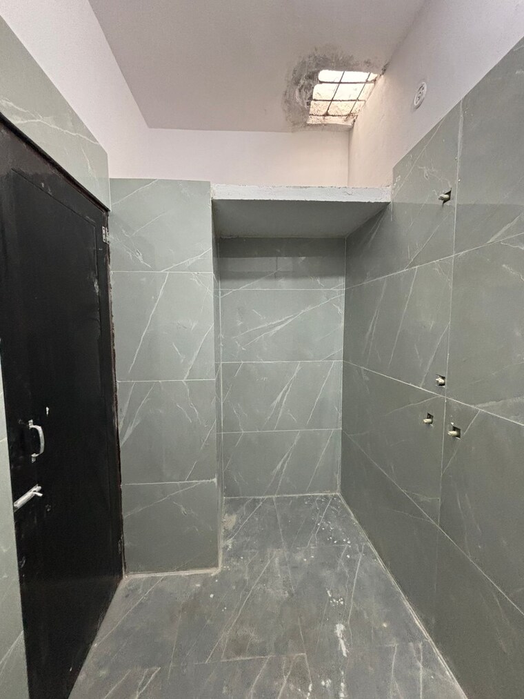 Bathroom, kalwar road 4 Bedroom 1450 Sq.Ft. Villa In Kalwar Road Jaipur 9309113