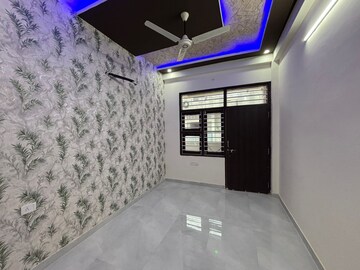 Bedroom in 4 BHK Villa at Kalwar Road – for Sale