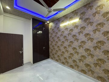 Bedroom in 4 BHK Villa at Kalwar Road – for Sale