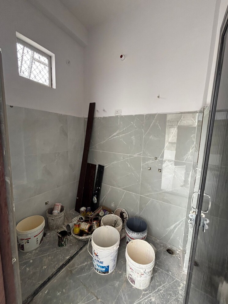 Bathroom, kalwar road 4 Bedroom 1450 Sq.Ft. Villa In Kalwar Road Jaipur 9309113