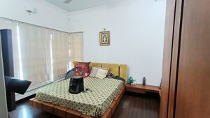 6 BHK Apartment For Sale in Lodha Grandeur, Prabhadevi