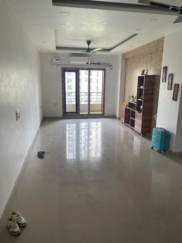 Room in 3 BHK Apartment at RPS Savana, Sector 88 – for Rent