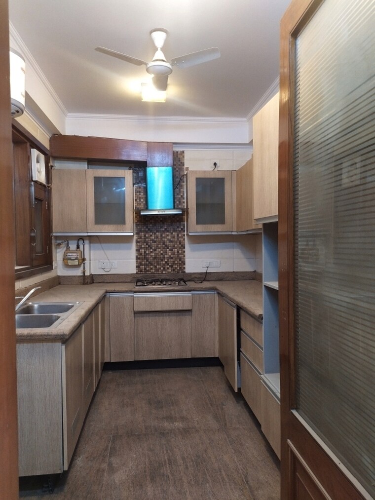 Kitchen, kalkaji 3 Bedroom 1800 Sq.Ft. Builder Floor In Kalkaji Delhi 9309123