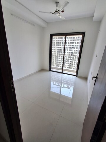 Room in 2 BHK Apartment at Regency Antilia Phase V Avana, Ulhasnagar – for Sale