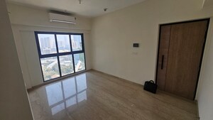 Room in 2 BHK Apartment at Lodha Vista, Lower Parel – for Rent