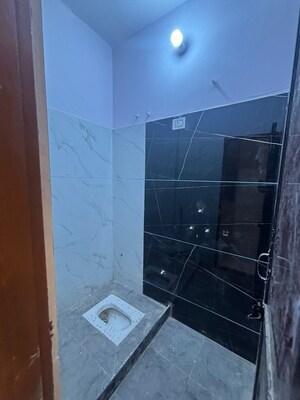 Master Bedroom in 4 BHK Villa at Kalwar Road – for Sale