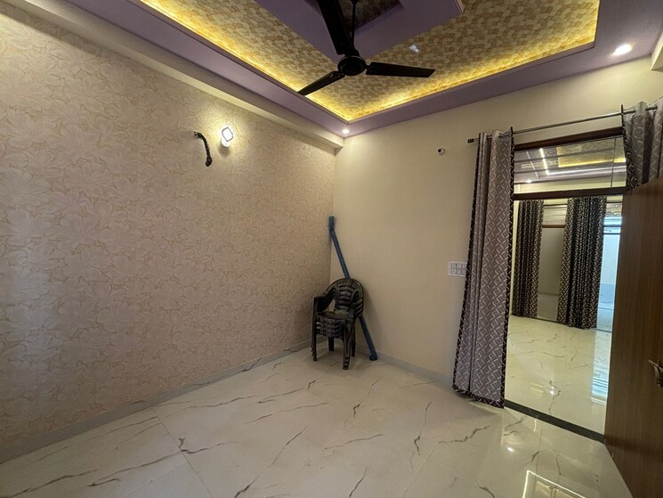 Room, kalwar road 4 Bedroom 1600 Sq.Ft. Villa In Kalwar Road Jaipur 9309163
