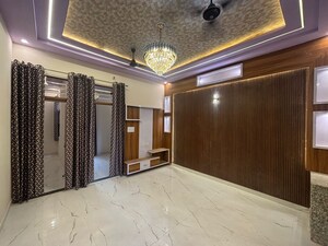 Bedroom in 4 BHK Villa at Kalwar Road – for Sale