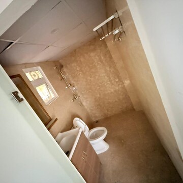 Furnished Amenities in 2 BHK Apartment at Pyramid Square 67A, Sector 67a – for Rent