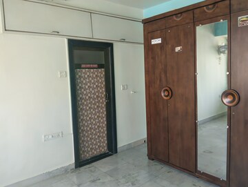 Room in 3 BHK Apartment at Neptune Living Point, Bhandup West – for Rent