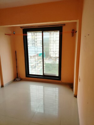 Bedroom in 1 BHK Apartment at Ghansoli – for Rent