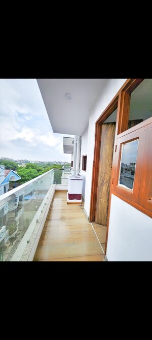 Balcony in 1 BHK Builder Floor at Saket – for Rent