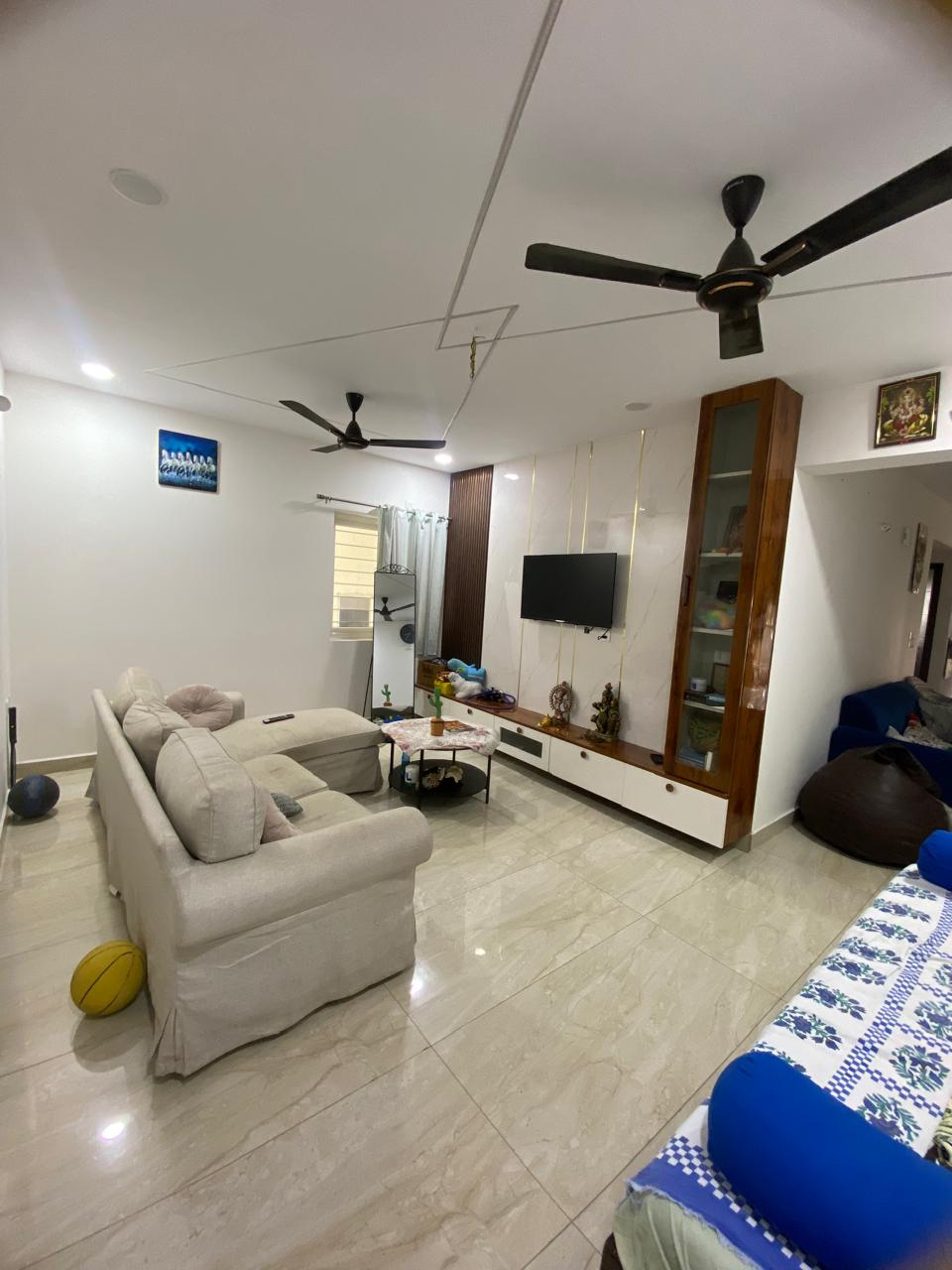 3 BHK + Pooja Room Apartment For Rent in Lakshmi Cadillac