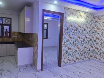 3 BHK Builder Floor for Sale in Sultanpur, Delhi