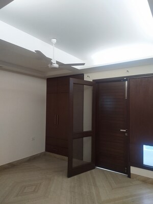Master Bedroom in 3 BHK Builder Floor at Kalkaji – for Rent