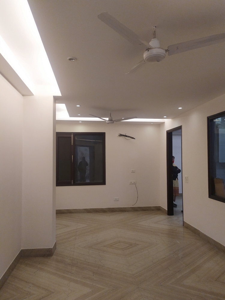 3 BHK + Pooja Room Builder Floor For Rent in Kalkaji New Delhi 