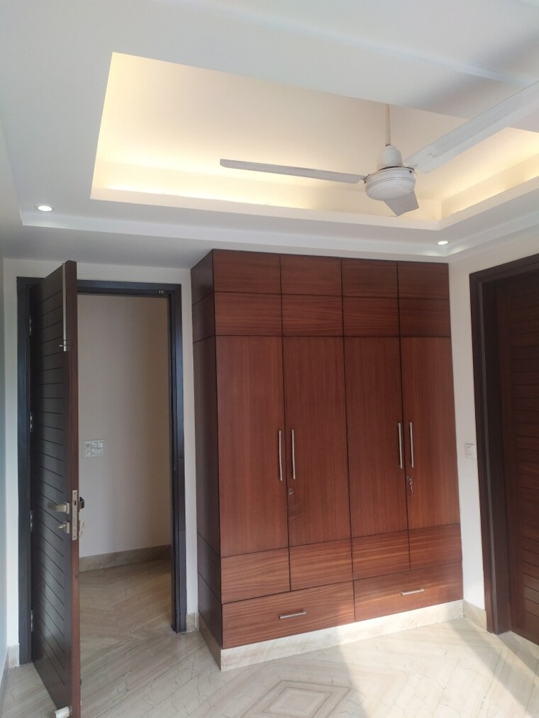 Bedroom, kalkaji 3 Bedroom 155 Sq.Yd. Builder Floor In Kalkaji Delhi 9309227