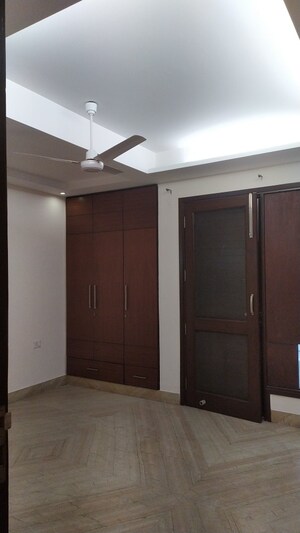 Master Bedroom in 3 BHK Builder Floor at Kalkaji – for Rent