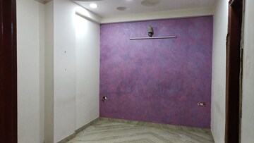 Room in 3 BHK Builder Floor at Sector 1 Vaishali – for Sale