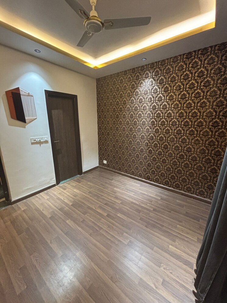 Room, bptp-parkland-pride 3 Bedroom 644 Sq.Ft. Apartment In Sector 77 Faridabad 9309236