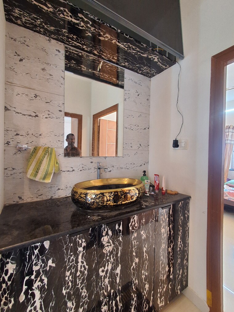 Other, kondapur 3 Bedroom 1600 Sq.Ft. Apartment In Kondapur Hyderabad 9309259