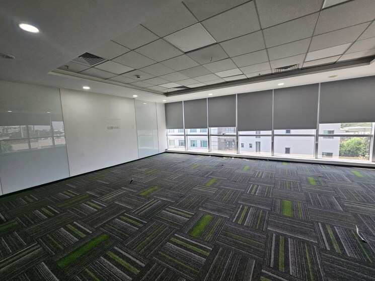 Balcony, golf course road Commercial Land 2500 Sq.Yd. In Golf Course Road Gurgaon 9309234