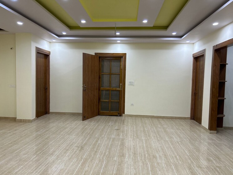 Bedroom, sector 81 3 Bedroom 150 Sq.Yd. Builder Floor In Sector 81 Faridabad 9309232
