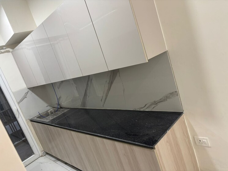 Bathroom, smart-world-gems 3 Bedroom 1423 Sq.Ft. Apartment In Sector 89 Gurgaon 9309260