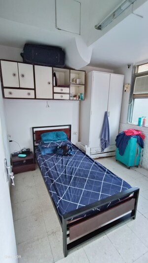 Team Area in  Pg at Worli – for Rent