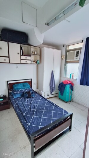 Bathroom in  Pg at Worli – for Rent