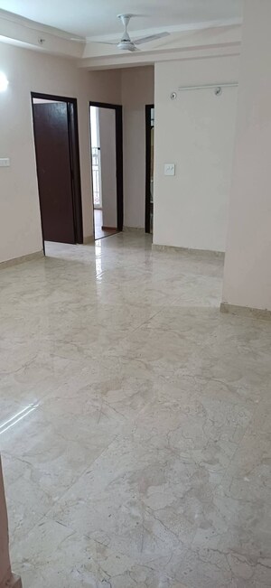 Building Lobby in 3 BHK Apartment at Amrapali Golf Homes, Sector 4 Greater Noida – for Rent