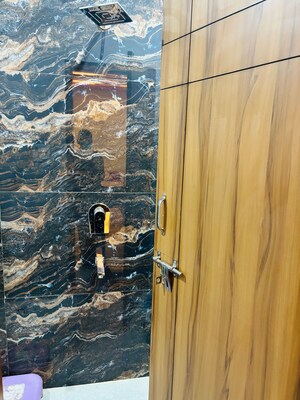 Staircase in 3 BHK Builder Floor at Sector 85 – for Rent