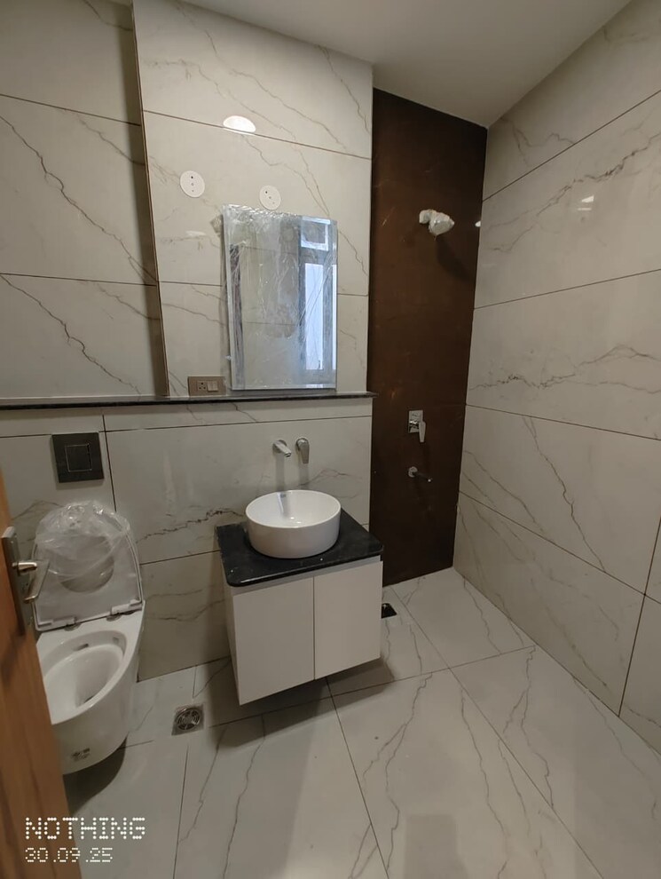 Bathroom, sector 52 1 Bedroom 690 Sq.Ft. Builder Floor In Sector 52 Gurgaon 9309307