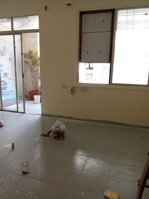 Room in 1 BHK Apartment at Lunkad Daffodils, Viman Nagar – for Rent