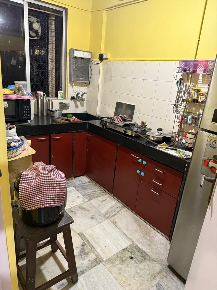 Master Bedroom, sunrise-apartment-mahim 1 Bedroom 400 Sq.Ft. Apartment In Mahim Mumbai 9309311