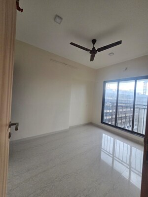 Room in 1 BHK Apartment at Suyog CHS Goregaon West, Goregaon West – for Sale
