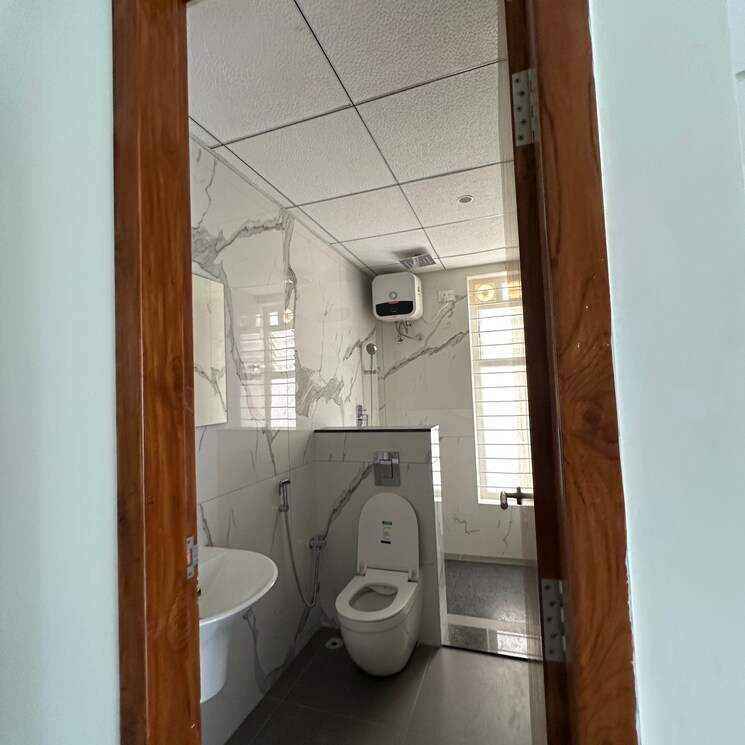 Bathroom, banashankari 3 Bedroom 1925 Sq.Ft. Builder Floor In Banashankari Bangalore 9309321