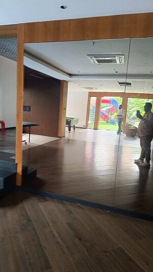 Room in  Pg at Worli Naka – for Rent