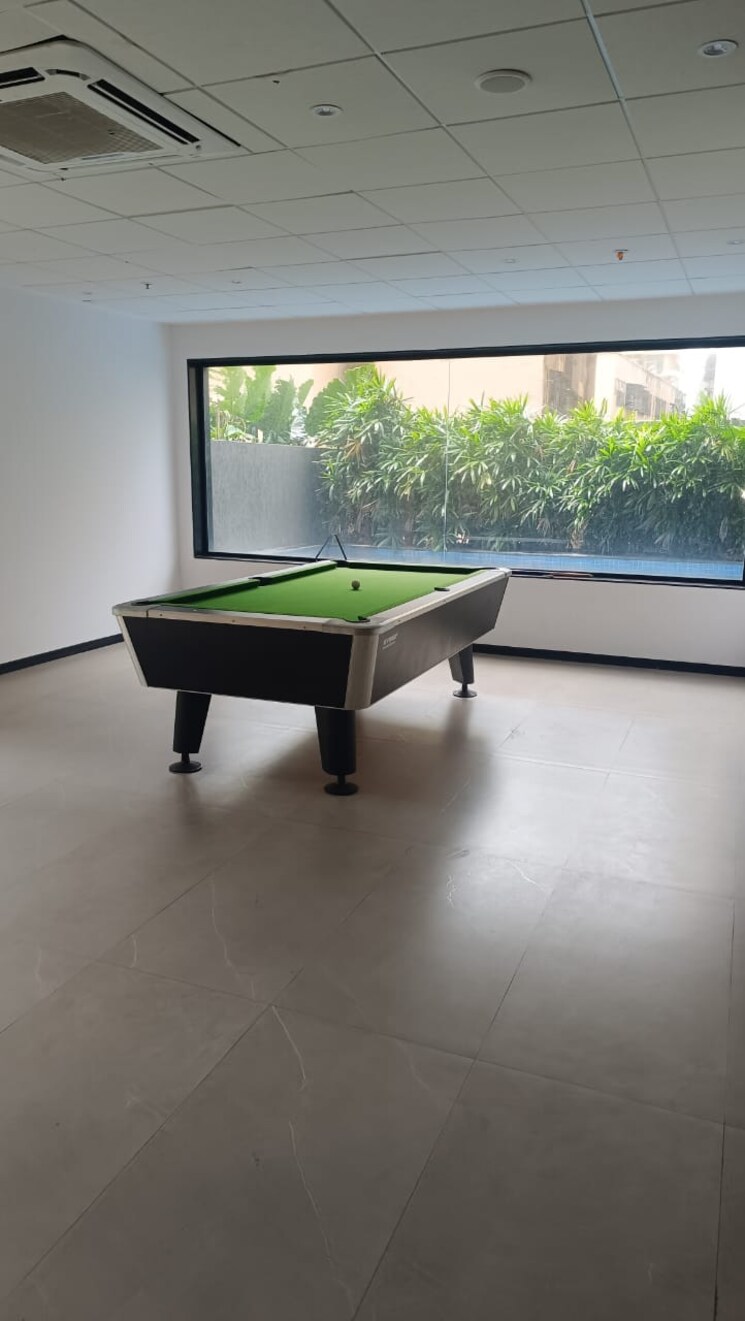 Room, worli naka Pg For Boys & Girls In Worli Naka 9309328