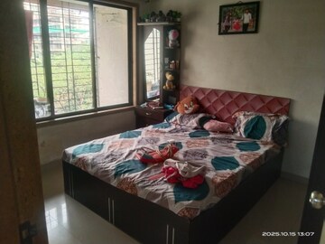 Bedroom in 2 BHK Apartment at Kalpaka Goregaon, Goregaon West – for Rent