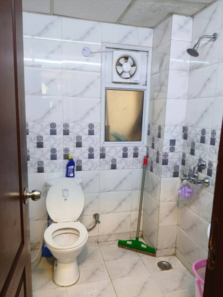 Bathroom, exotica-dreamville 2 Bedroom 1035 Sq.Ft. Apartment In Sector 16c Greater Noida Greater Noida 9309344